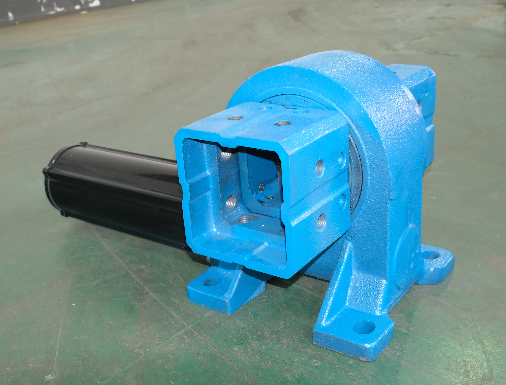 Son şirket blogları hakkında Why Stainless Steel Oil Plugs Are Replacing Grease Nipples in Modern Slewing Drives